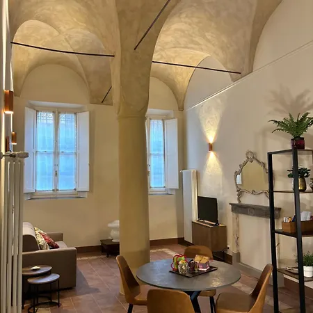 Apartment L'antica Colonna, In Centro Storico Parma